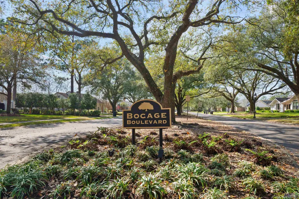 Bocage, Baton Rouge context